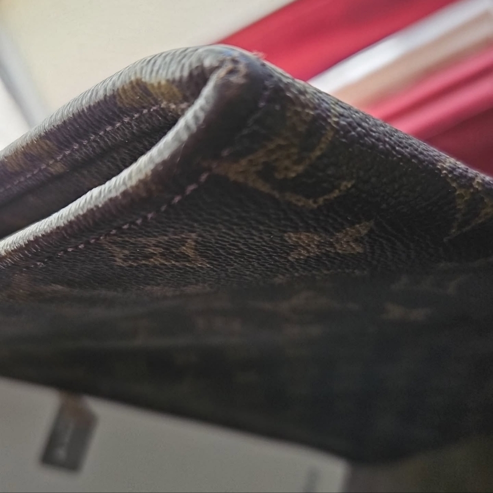 Louis Vuitton Classic "Porte-Documents 30 Vintage"  Portflio Case - Picture 7 of 8